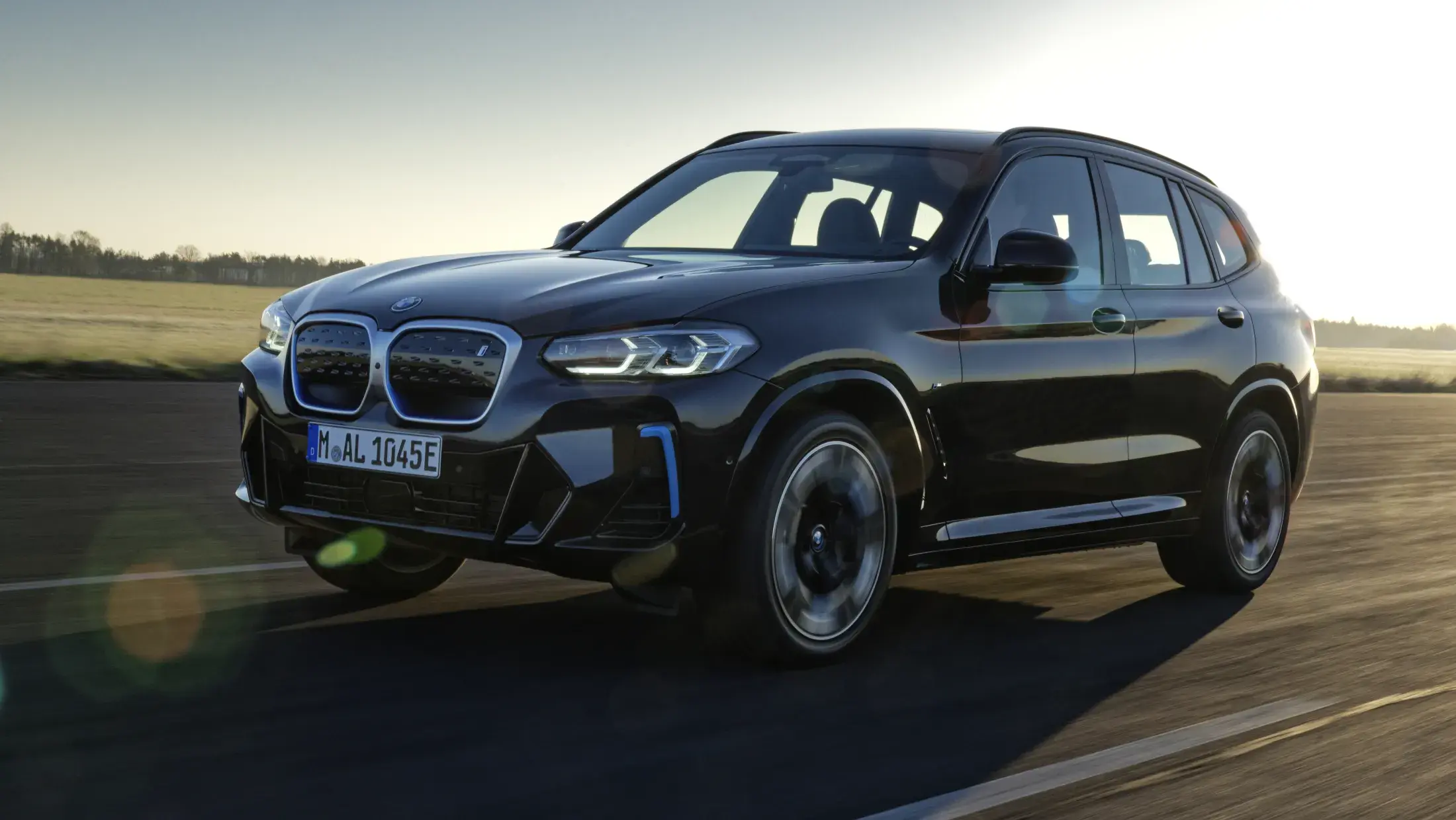 Superlease BMW iX3 leasen 1