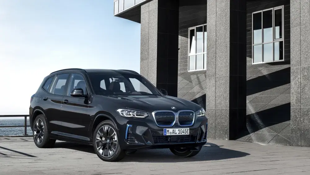 Superlease BMW iX3 leasen 